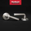Kwikset Trafford Entry Door Handle with Lock and Key, Secure Keyed Reversible Lever Exterior, for Front Entrance and Bedrooms, Satin Nickel, Pick Resistant Smartkey Rekey Security and Microban(Satin Nickel)