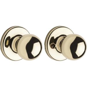 Kwikset Polo Hall/Closet Knob in Polished Brass(Polished Brass)