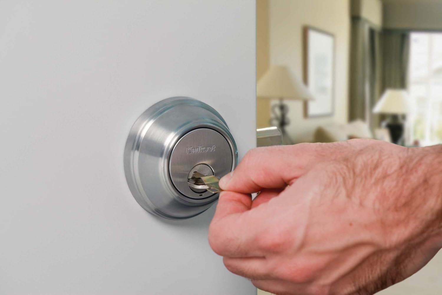 image:imageKwikset 985 Double Cylinder Deadbolt featuring SmartKey in Polished Brass